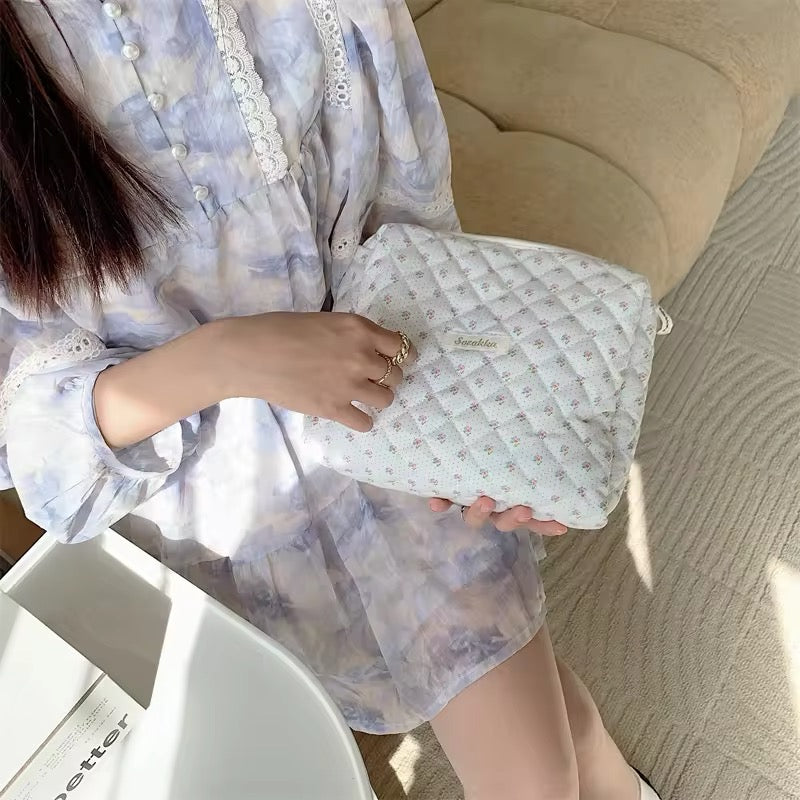 Sozakka Handmade Quilt Patchwork Cute Pink Pattern Cosmetic Pouch Bags