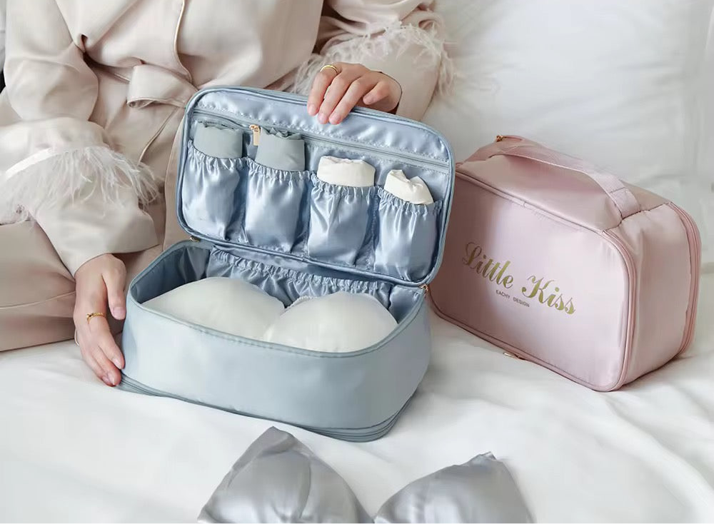 EACHY Design 'Little Kiss' Japanese Pink Satin Organisation Travel Storage Bag