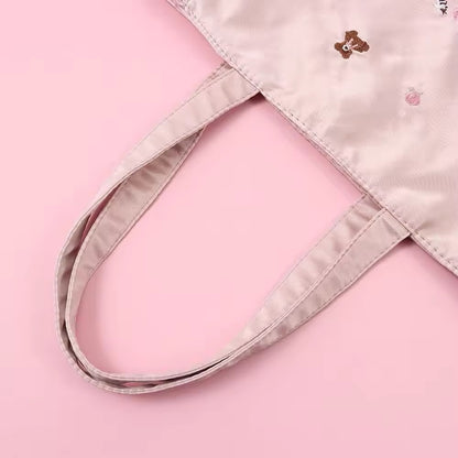 Maison De FLEUR Satin Teddy Bear Embroidered Ribbon Large Shoulder Bag