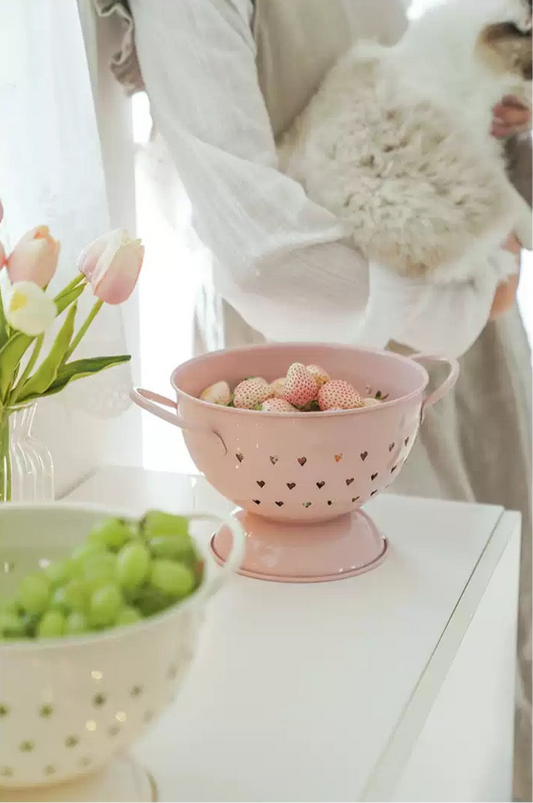 Pink Hearts Strainer Colander Bowl Metal Drainer For Salad, Fruits, Washing Dishes Utensils