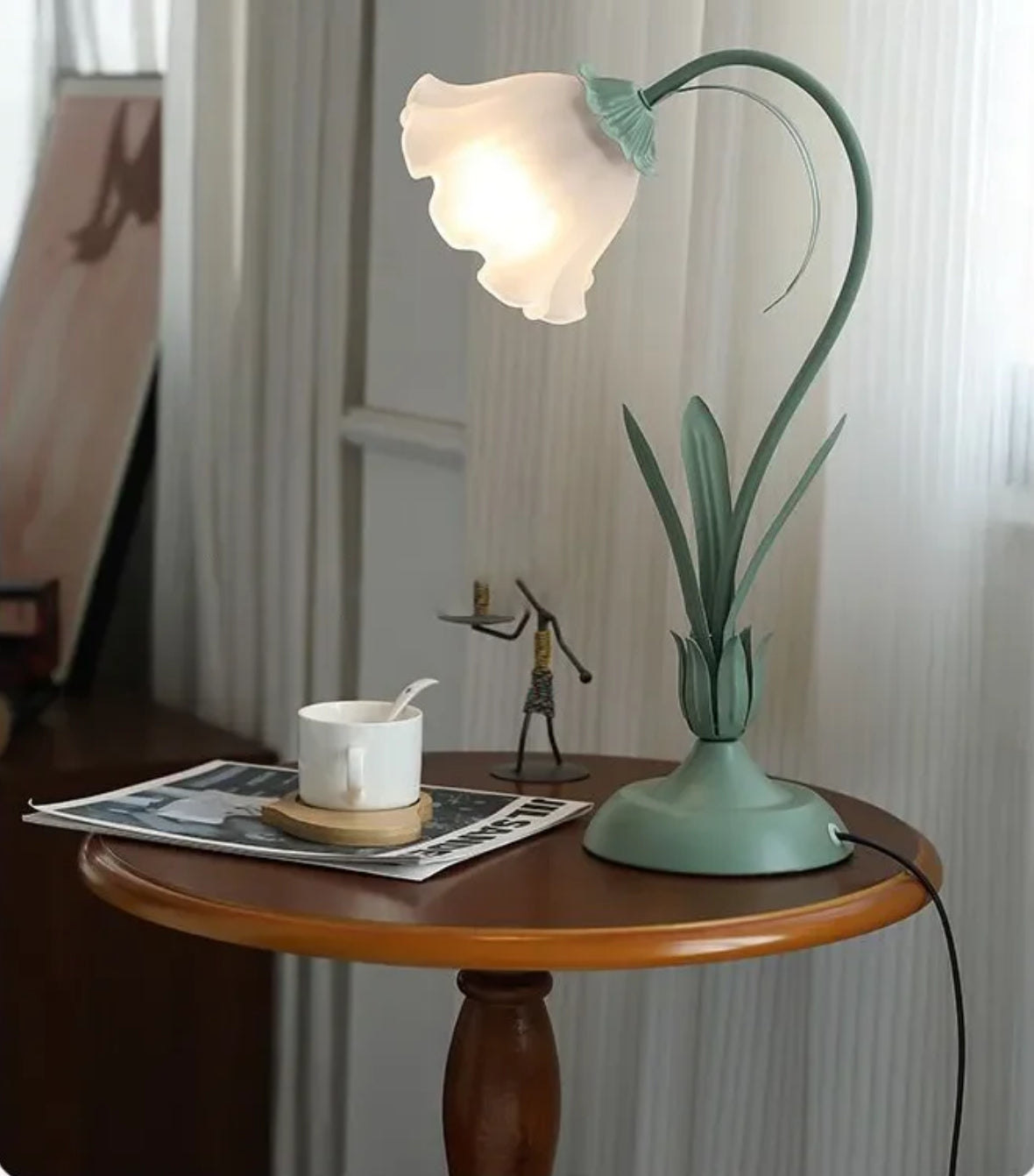 Tink Series Magical Fairy Flower Tabletop Lamp